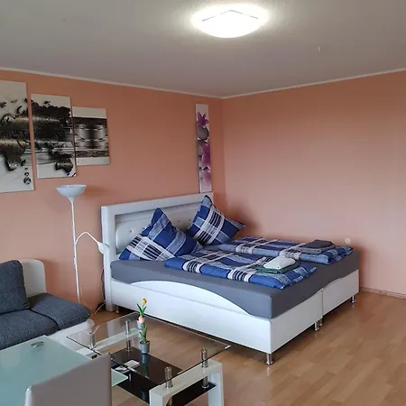 B1006, Schoenes Und Gemuetliches Appartamento *