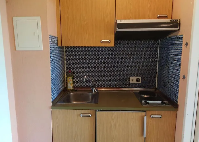 B1006, Schoenes Und Gemuetliches